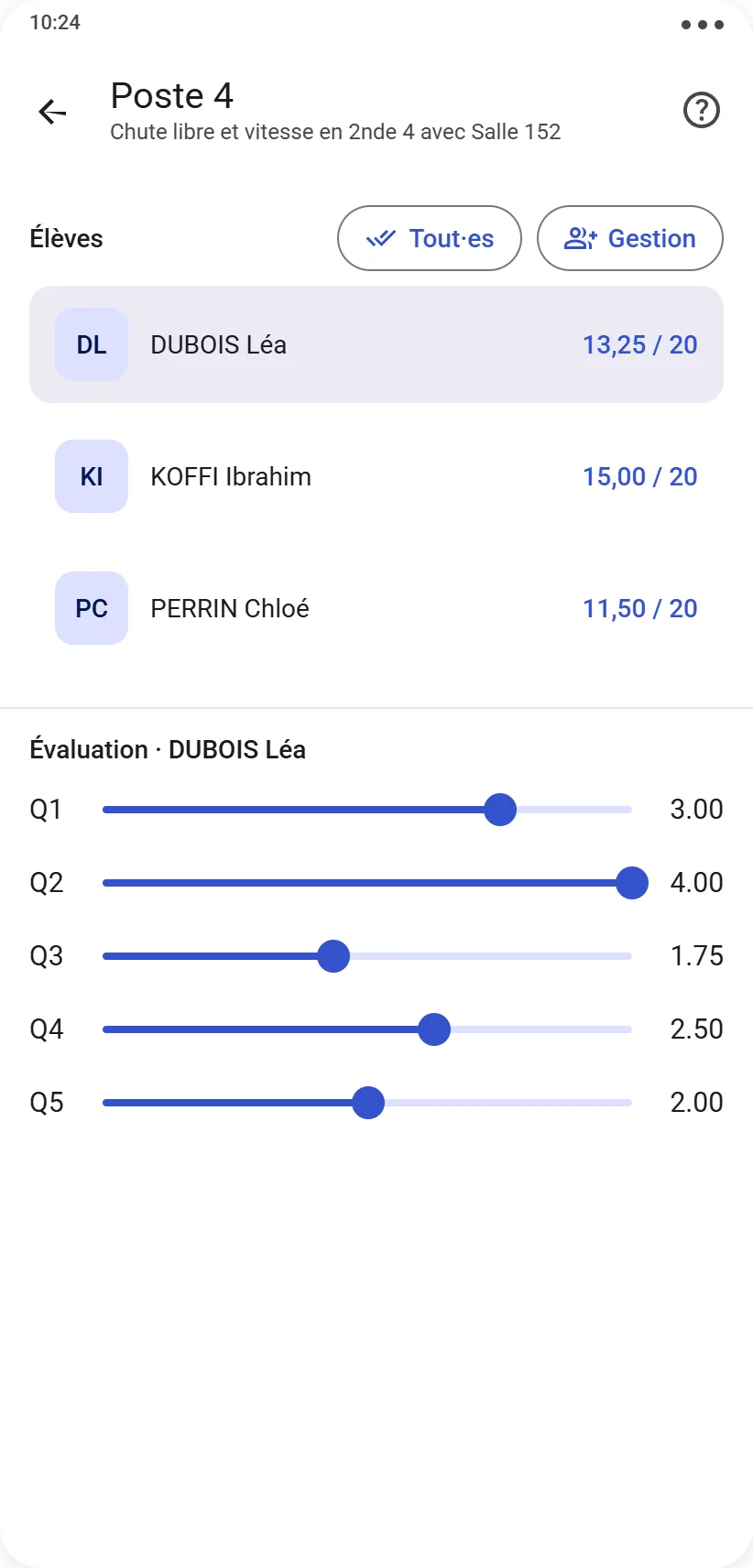 Évaluation par questions avec curseur de notation pour chaque question